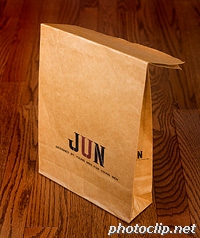 JUNの紙袋