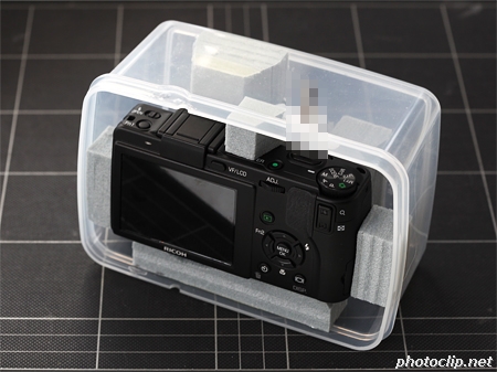 Ricoh GX200を保存容器にマウントする