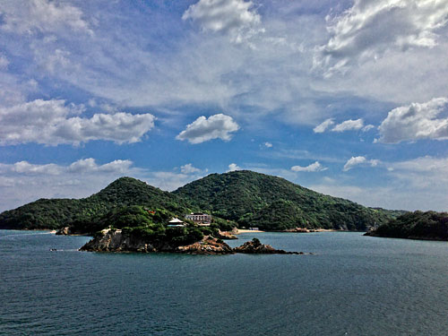 台風一過の仙酔島  絵はがき風