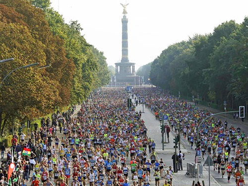 Finish後6時間近く経っていますが、Berlin Marathon 2016 – Results